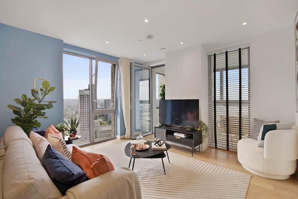 Main image of property: 16-18 Wellesley Road, Croydon, 
CR0 2DD